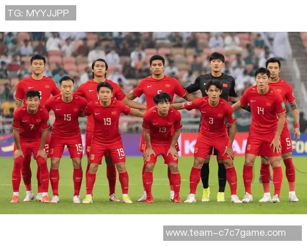 少林足球角色的传奇旅程与团队精神的完美结合 少林足球角色的传奇旅程与团队精神的完美结合